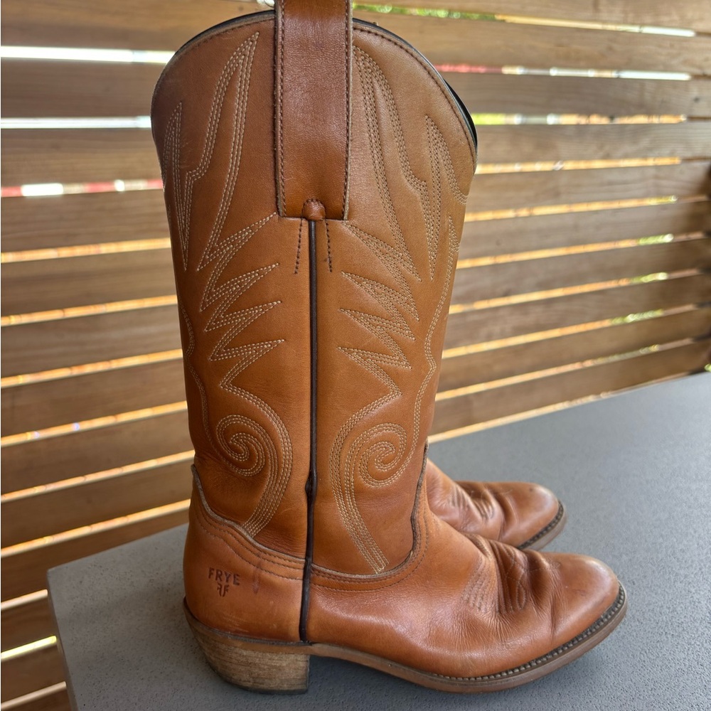 SOLD • Vintage Frye Cowboy Boots